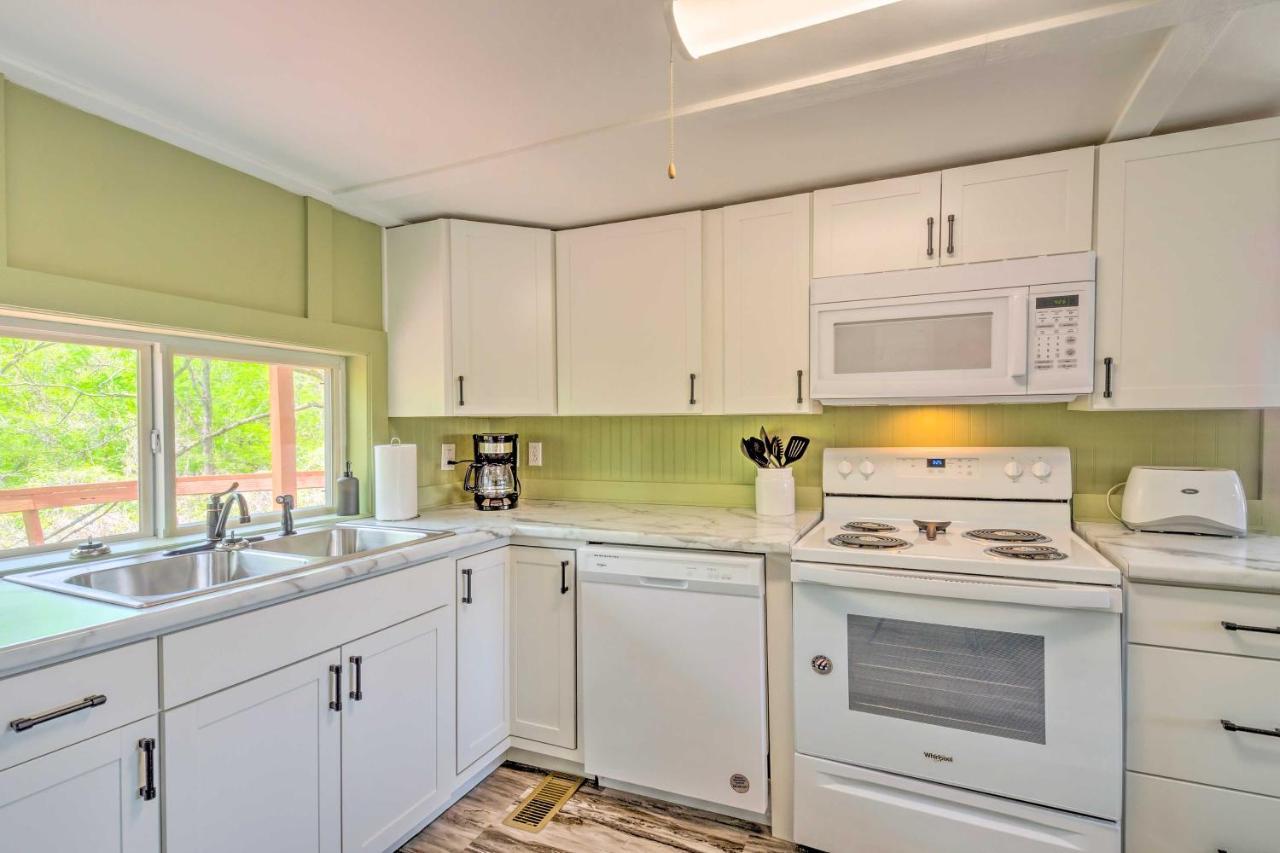 Stunning 2-Building Rental - Walk To Marina! Celina Екстериор снимка